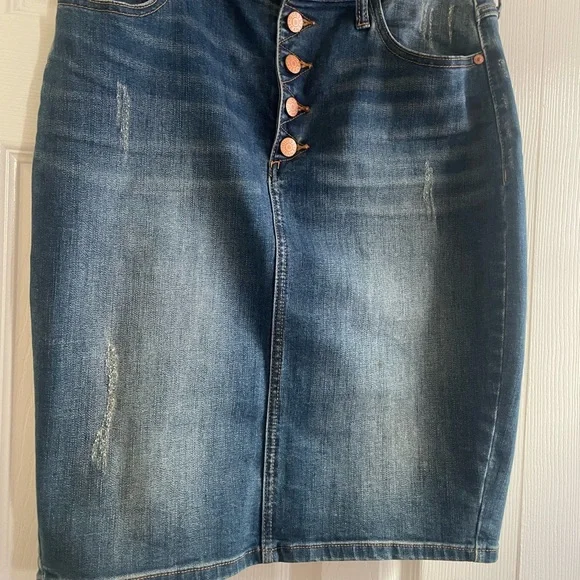 Guess Blue Denim Skirt - Picture 10 of 14